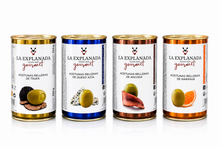 Charger l'image dans la galerie, Olives vertes farcies Coffret de 4 canettes € 17,90